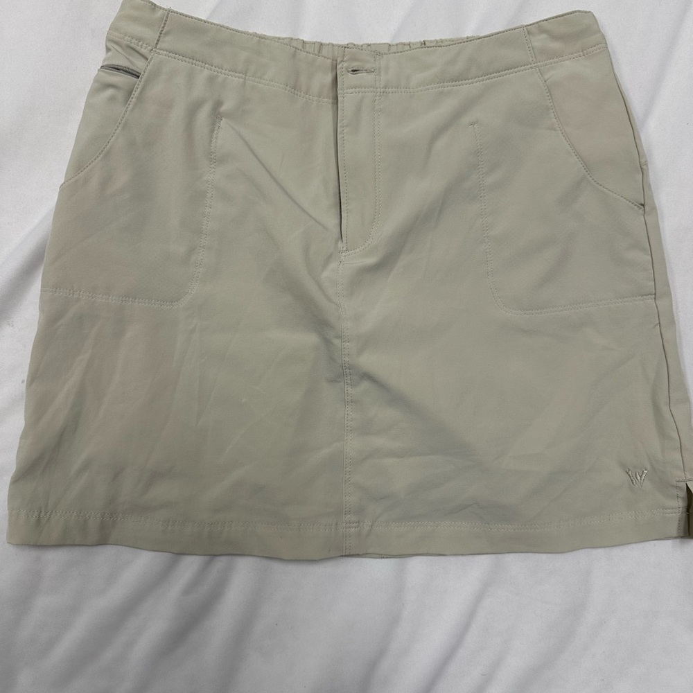 White sierra skort